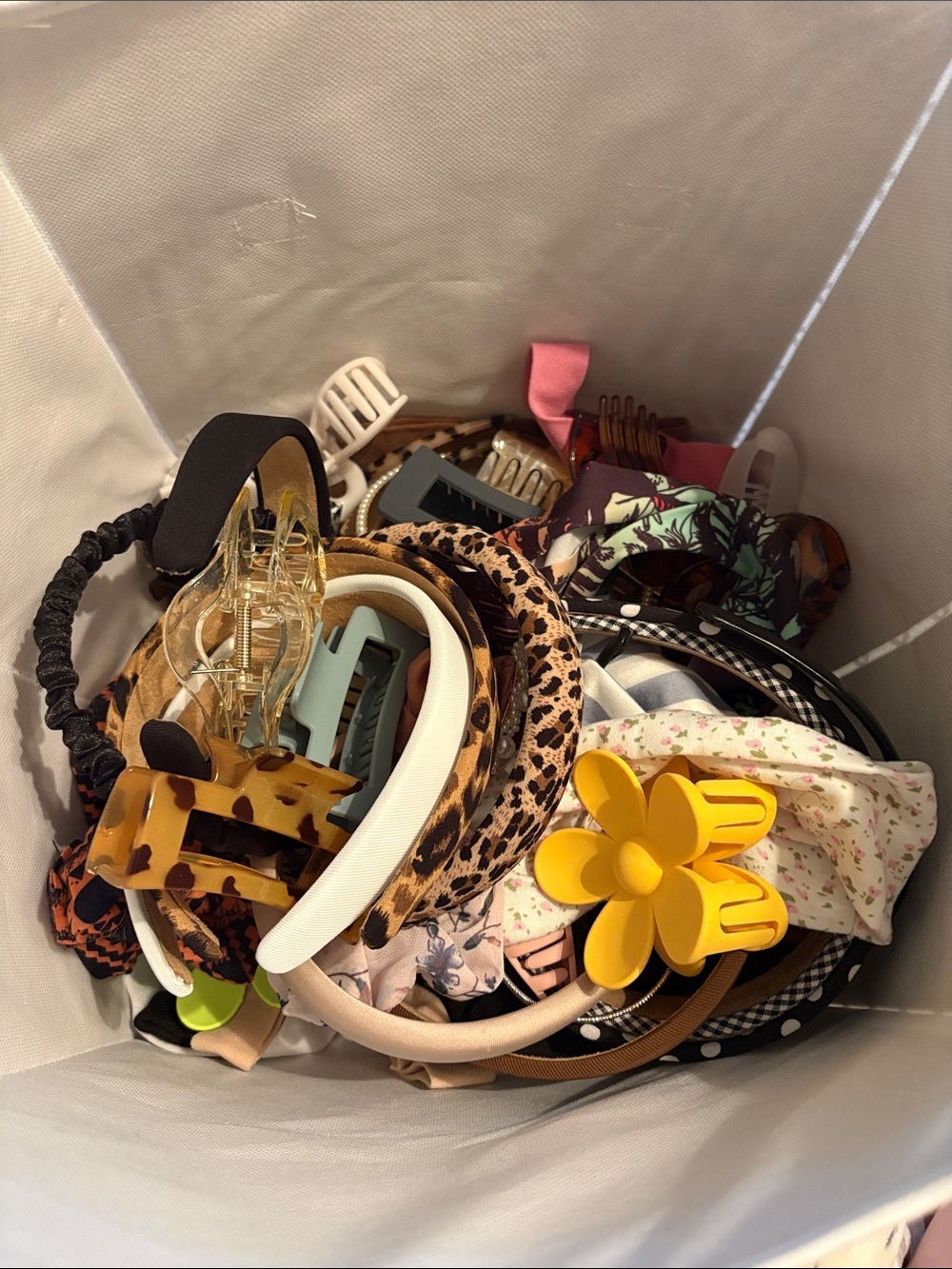 5 COUNT, Mystery Hair Clip Random Plastic, Metal, Shapes, Scrunchies, Etc.